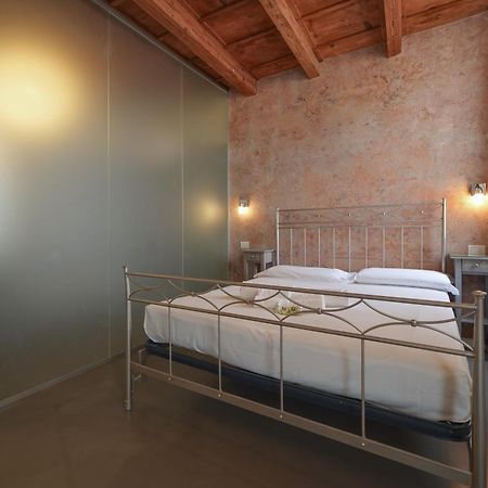 Palazzo Di Giulietta - Juliet'S Palace เวโรนา ภายนอก รูปภาพ