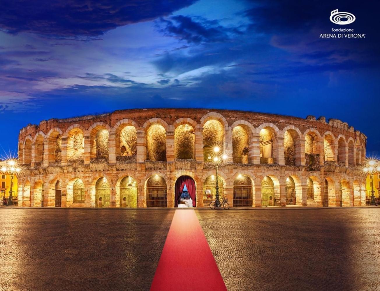 Palazzo Di Giulietta - Juliet'S Palace เวโรนา ภายนอก รูปภาพ