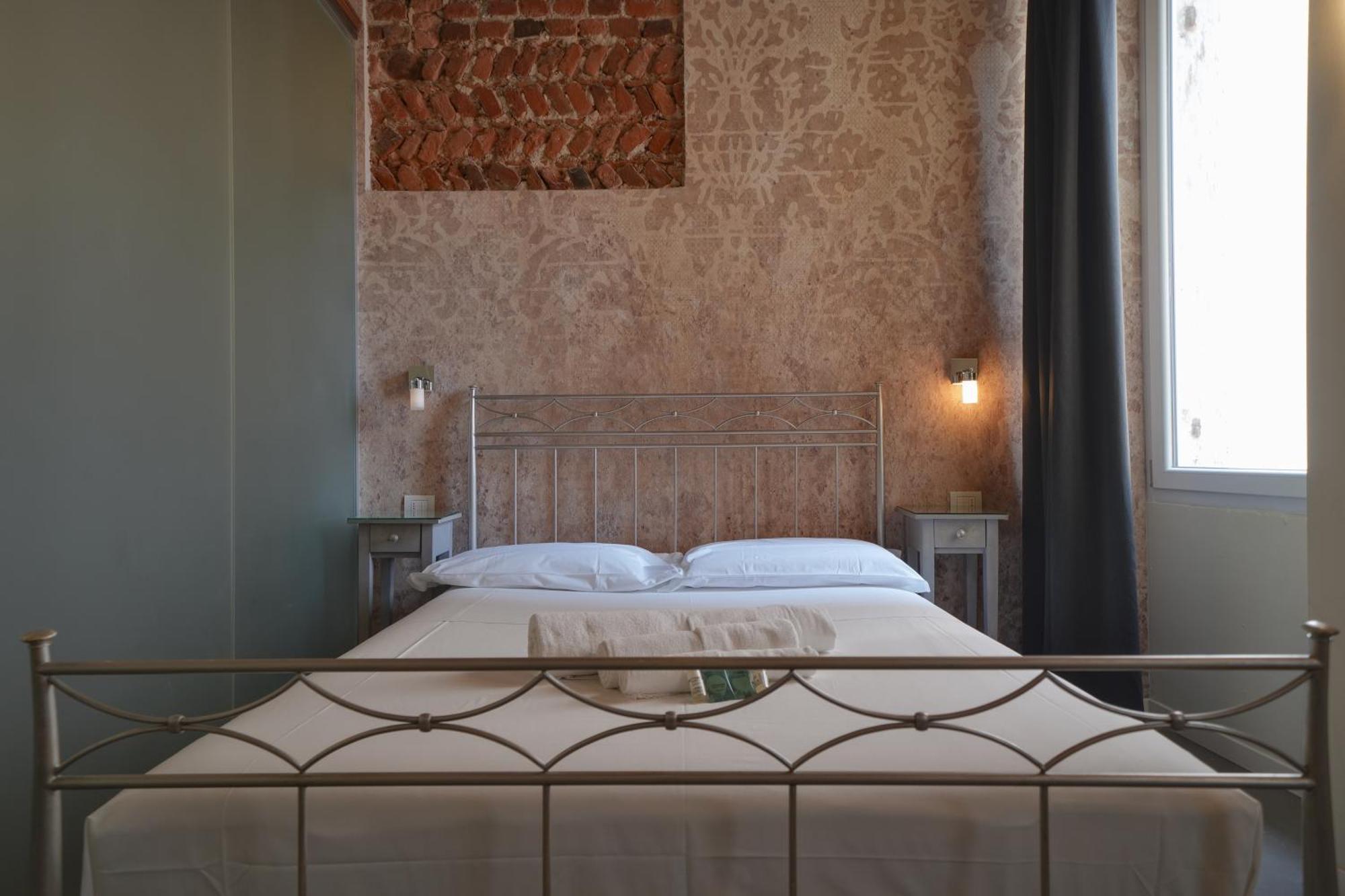 Palazzo Di Giulietta - Juliet'S Palace เวโรนา ภายนอก รูปภาพ